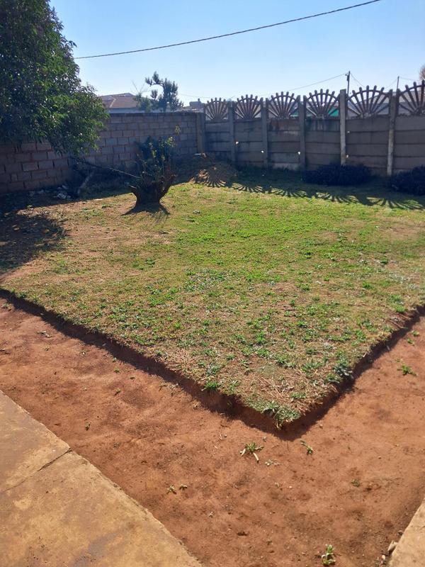 2 Bedroom Property for Sale in Buhle Park Gauteng