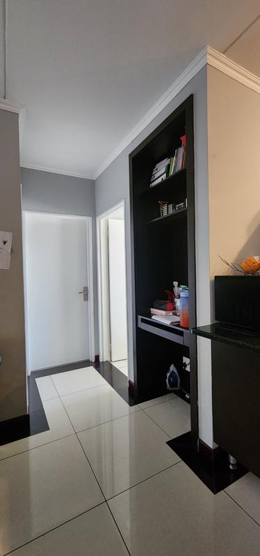 To Let 2 Bedroom Property for Rent in Noordwyk Gauteng