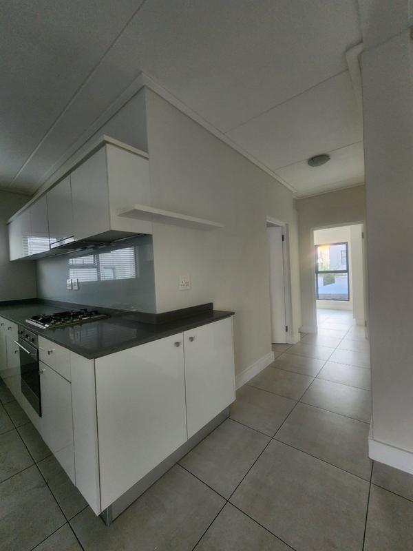 3 Bedroom Property for Sale in Waterfall Gauteng