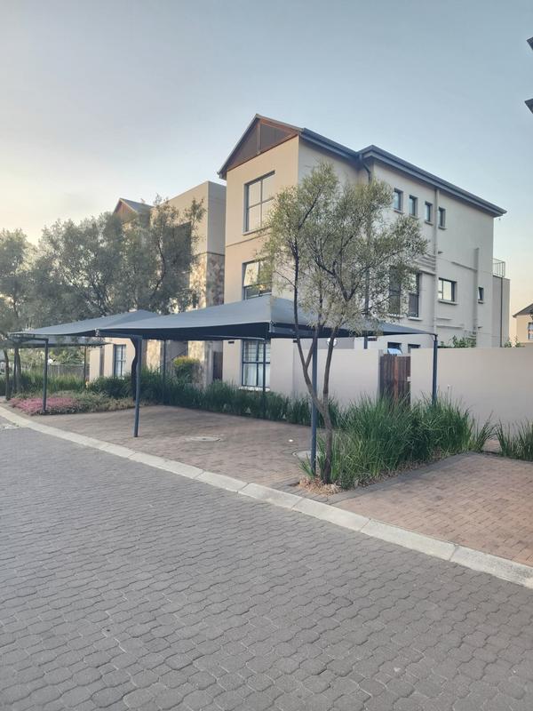 3 Bedroom Property for Sale in Waterfall Gauteng