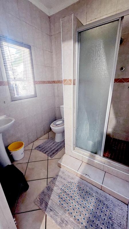 To Let 1 Bedroom Property for Rent in Freeway Park Gauteng