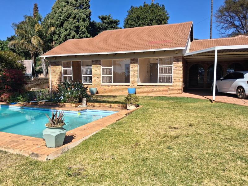 0 Bedroom Property for Sale in Helderkruin Gauteng