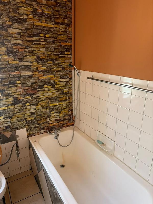 To Let 1 Bedroom Property for Rent in Bezuidenhout Valley Gauteng