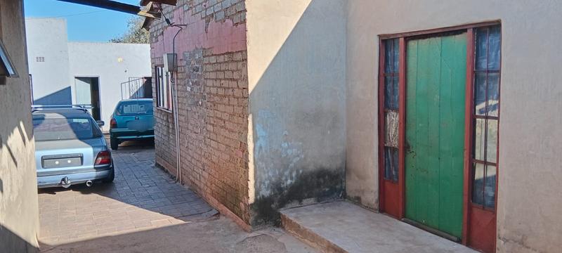 0 Bedroom Property for Sale in Bram Fischerville Gauteng