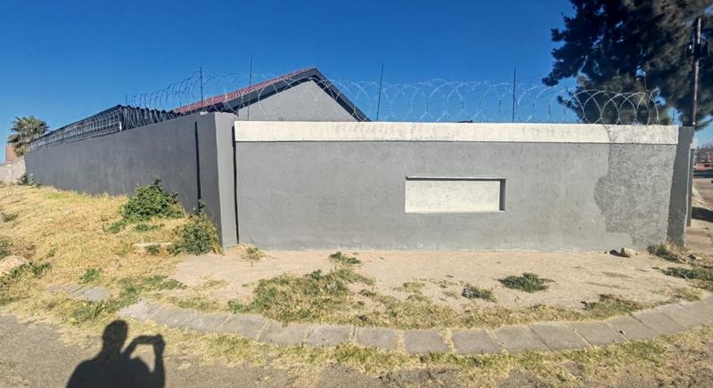 4 Bedroom Property for Sale in Meadowlands Gauteng