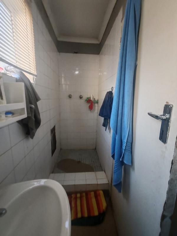 4 Bedroom Property for Sale in Meadowlands Gauteng