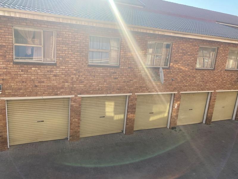 2 Bedroom Property for Sale in Kempton Park Central Gauteng