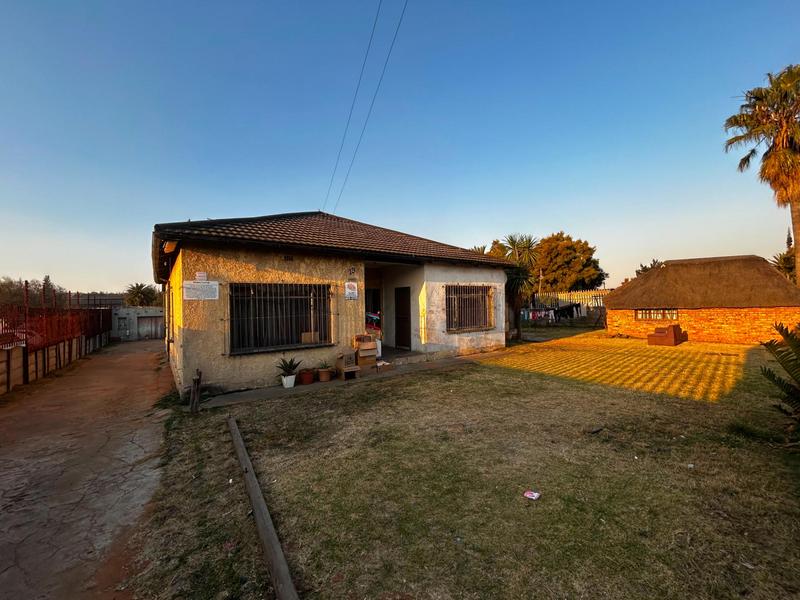 13 Bedroom Property for Sale in Delville Gauteng
