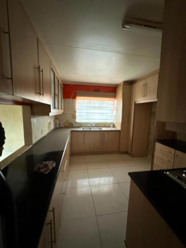 4 Bedroom Property for Sale in Selcourt Gauteng
