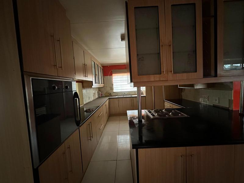 4 Bedroom Property for Sale in Selcourt Gauteng