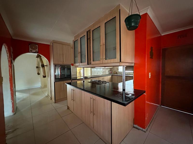 4 Bedroom Property for Sale in Selcourt Gauteng