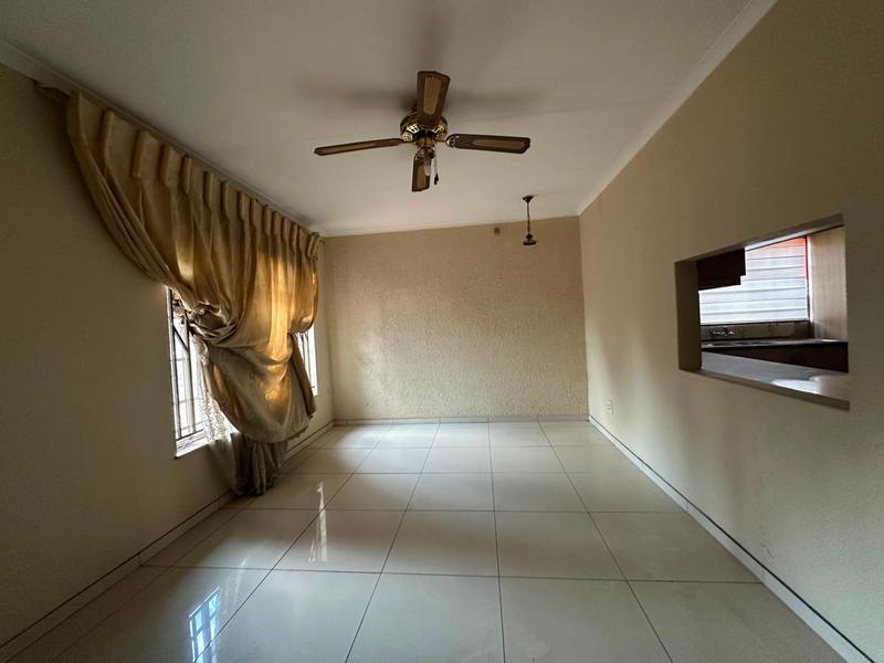 4 Bedroom Property for Sale in Selcourt Gauteng