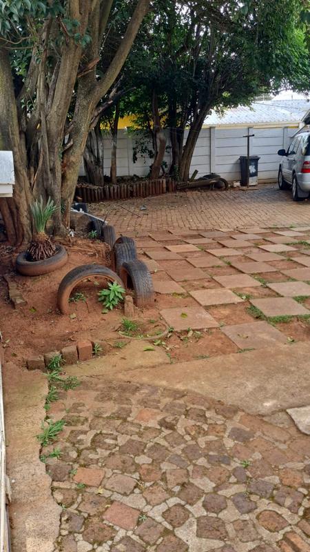 4 Bedroom Property for Sale in Sophiatown Gauteng