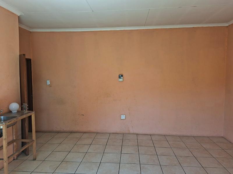 0 Bedroom Property for Sale in Clayville East Gauteng