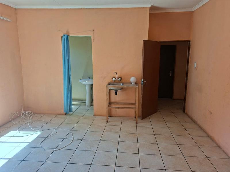 0 Bedroom Property for Sale in Clayville East Gauteng