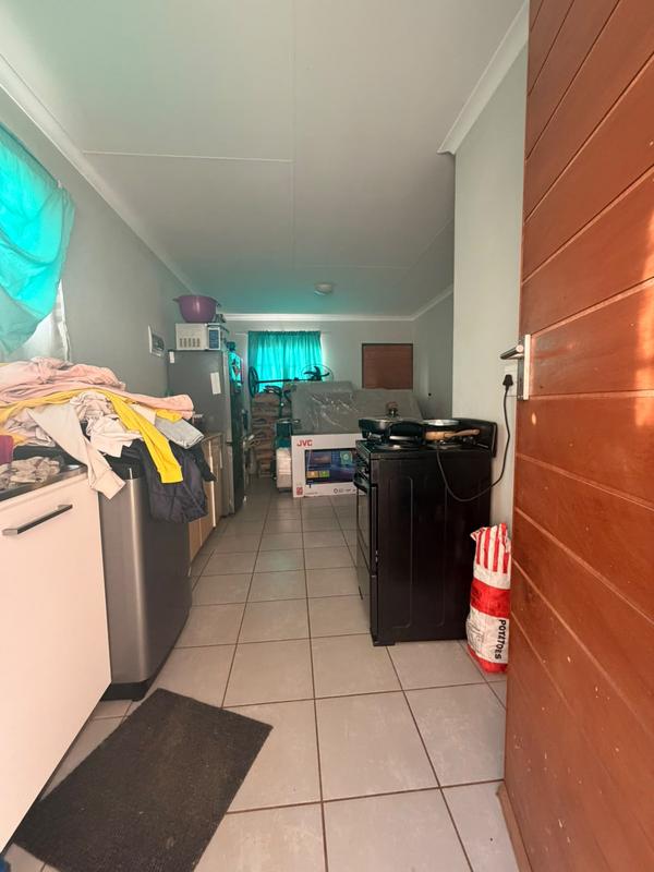 2 Bedroom Property for Sale in Mahube Valley Gauteng
