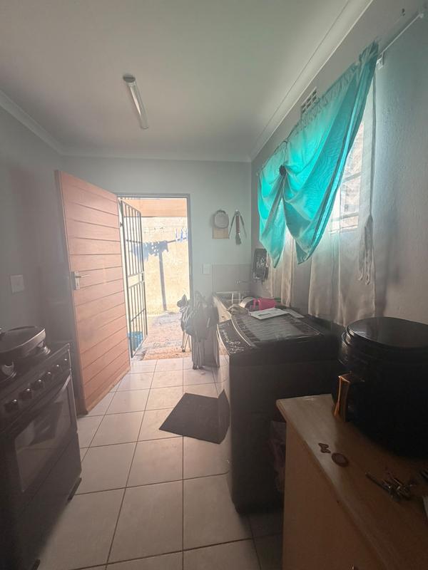 2 Bedroom Property for Sale in Mahube Valley Gauteng