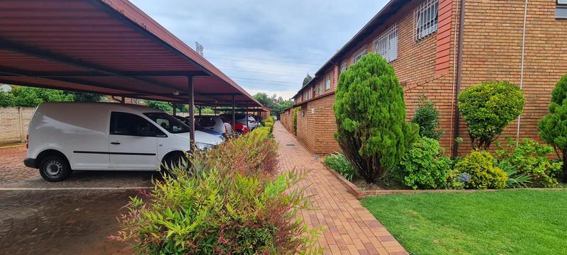 To Let 3 Bedroom Property for Rent in Bedford Gardens Gauteng
