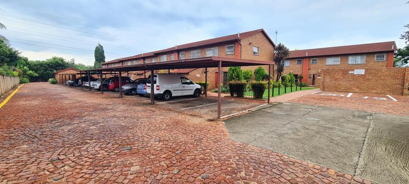 To Let 3 Bedroom Property for Rent in Bedford Gardens Gauteng