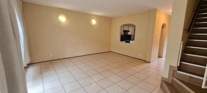 To Let 3 Bedroom Property for Rent in Bedford Gardens Gauteng
