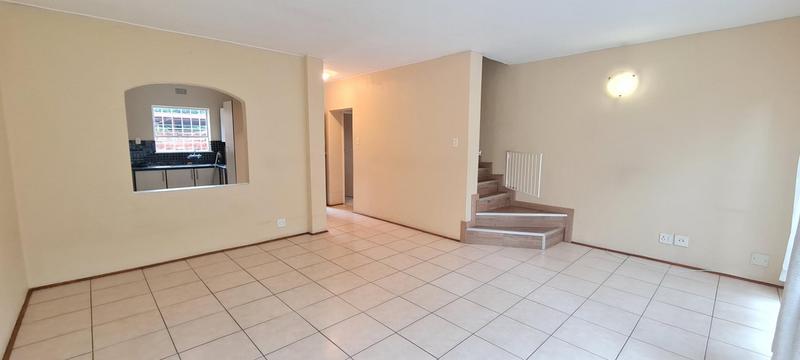 To Let 3 Bedroom Property for Rent in Bedford Gardens Gauteng