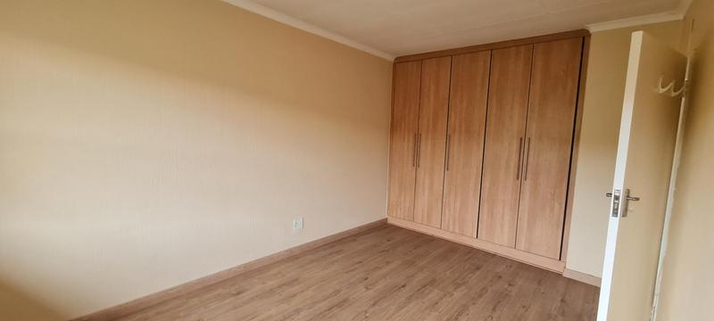 To Let 3 Bedroom Property for Rent in Bedford Gardens Gauteng