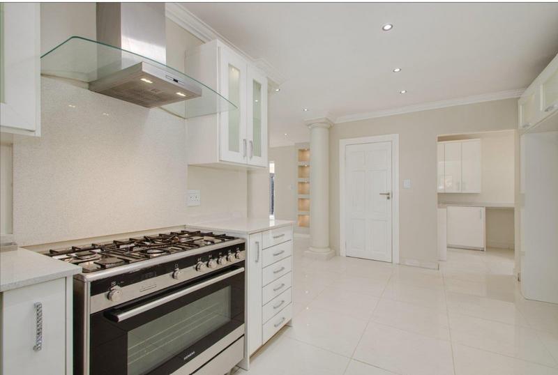 To Let 4 Bedroom Property for Rent in Dainfern Ridge Gauteng
