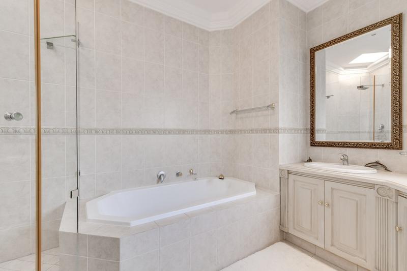 4 Bedroom Property for Sale in Dainfern Golf Estate Gauteng