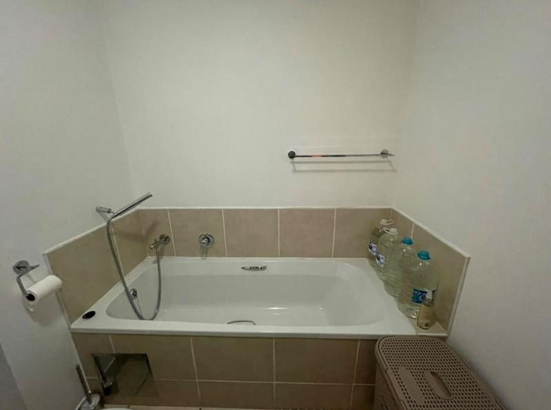 To Let 2 Bedroom Property for Rent in Beverley Gauteng