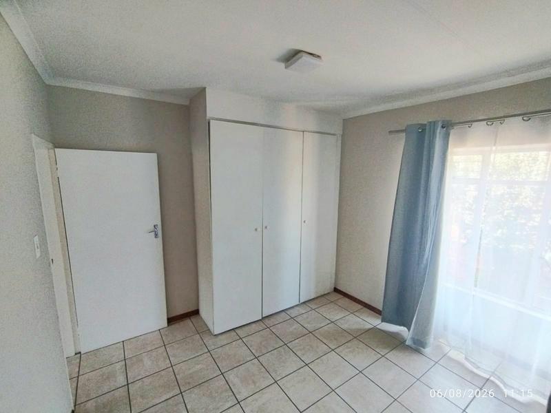 2 Bedroom Property for Sale in Newlands Gauteng