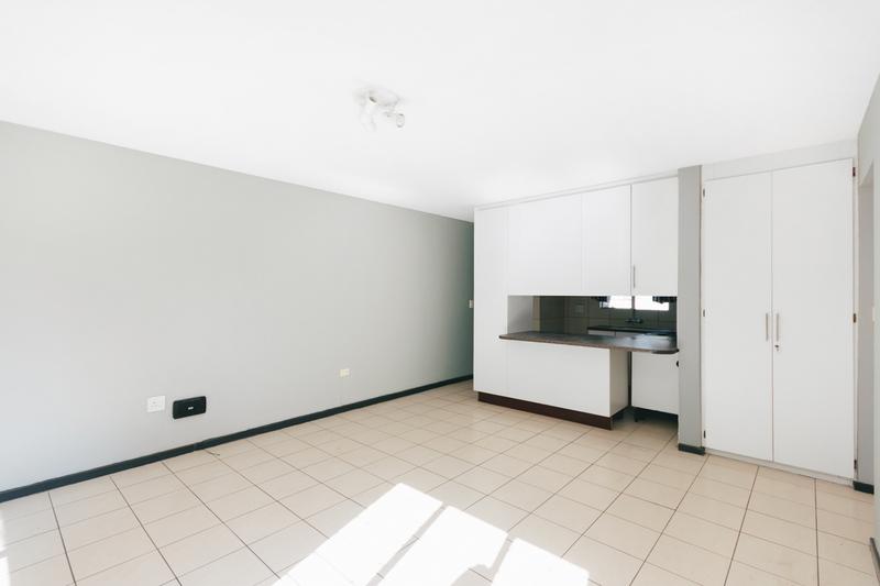 2 Bedroom Property for Sale in Radiokop Gauteng