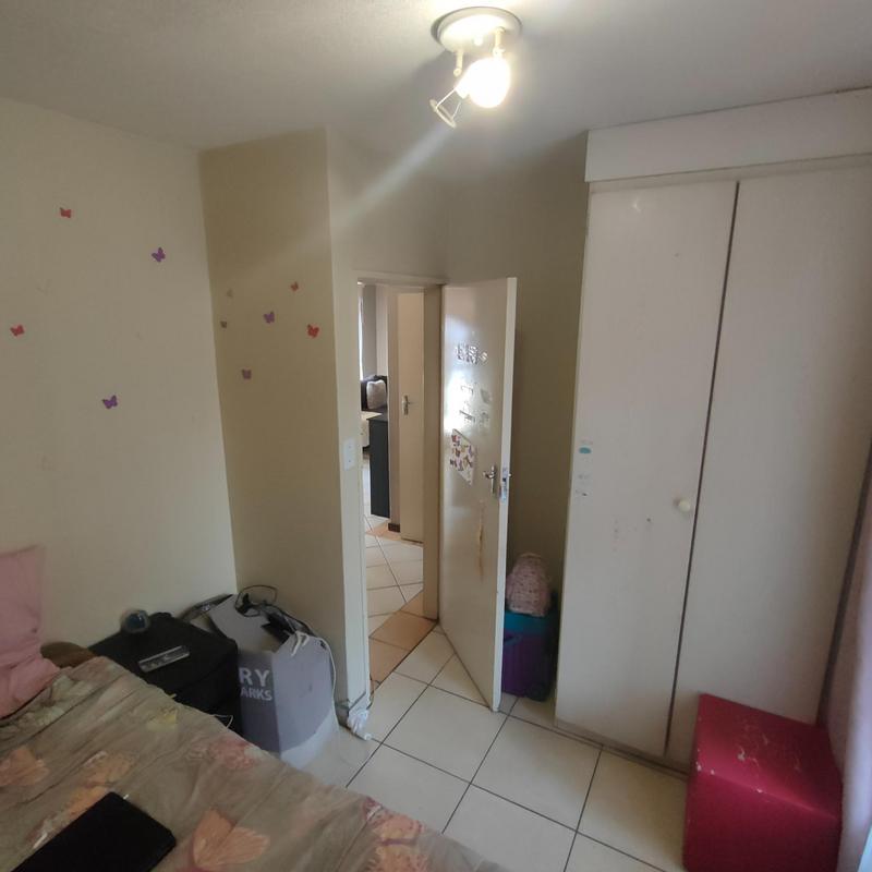 To Let 2 Bedroom Property for Rent in Die Hoewes Gauteng