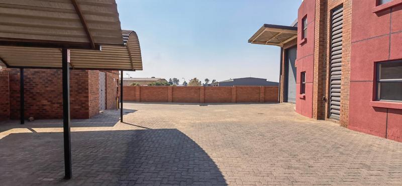 To Let Commercial Property for Rent in N4 Gateway Industrial Park Gauteng
