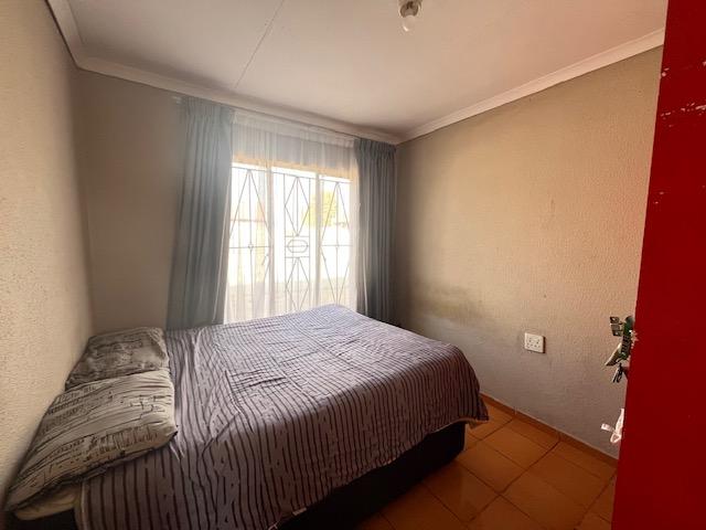 To Let 3 Bedroom Property for Rent in Villa Liza Gauteng