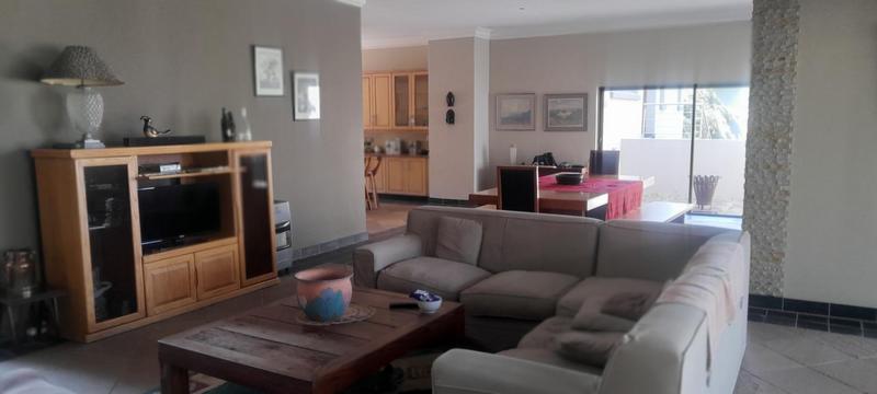 4 Bedroom Property for Sale in Sable Hills Gauteng