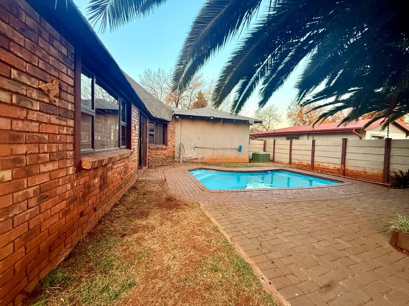 3 Bedroom Property for Sale in Vanderbijlpark CW 1 Gauteng