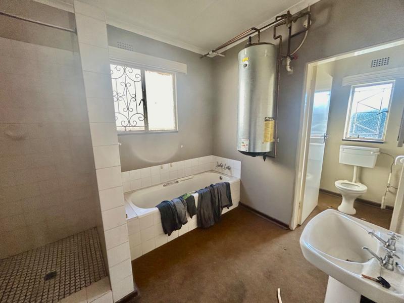 3 Bedroom Property for Sale in Vanderbijlpark CW 3 Gauteng