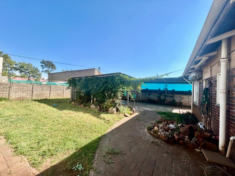 3 Bedroom Property for Sale in Vanderbijlpark CW 3 Gauteng