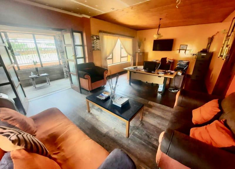 3 Bedroom Property for Sale in Vanderbijlpark CW 5 Gauteng