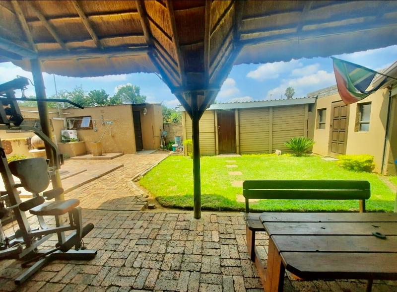 3 Bedroom Property for Sale in Vanderbijlpark CW 5 Gauteng