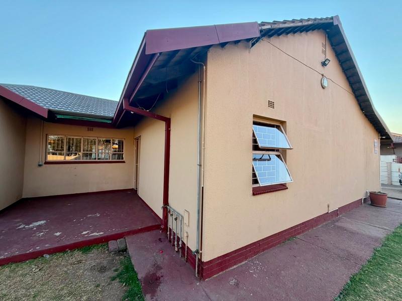 5 Bedroom Property for Sale in Vanderbijlpark SE 6 Gauteng