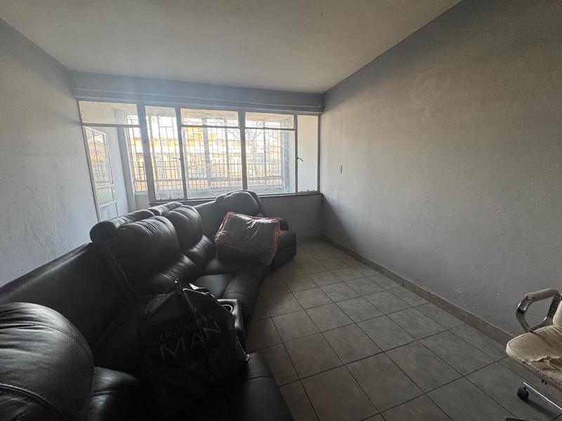 1 Bedroom Property for Sale in Pretoria West Gauteng