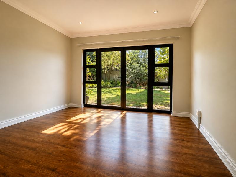 To Let 4 Bedroom Property for Rent in Silver Lakes Gauteng