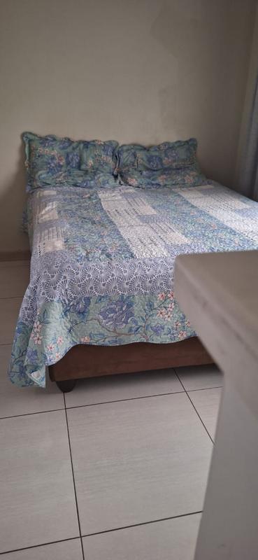 2 Bedroom Property for Sale in Blue Hills Gauteng