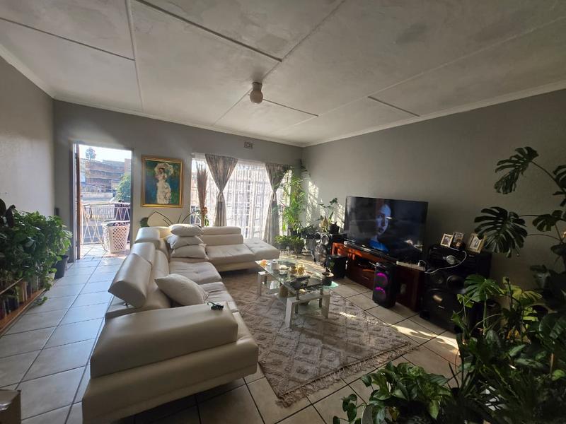 To Let 2 Bedroom Property for Rent in Germiston South Gauteng