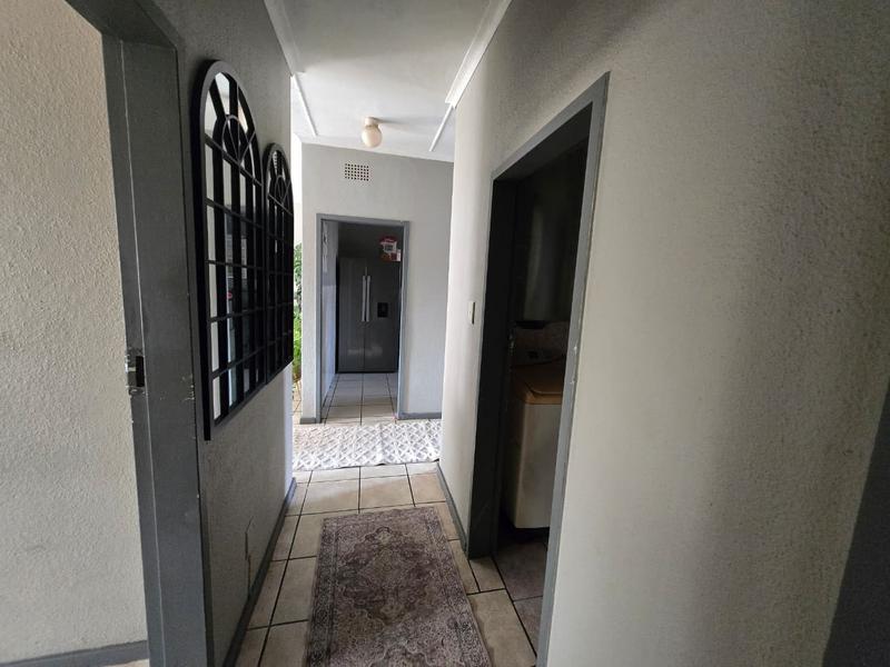 To Let 2 Bedroom Property for Rent in Germiston South Gauteng