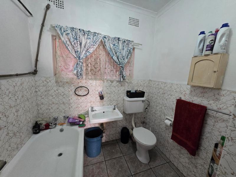 To Let 2 Bedroom Property for Rent in Germiston South Gauteng