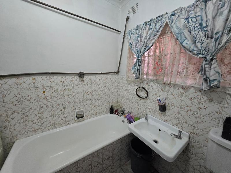 To Let 2 Bedroom Property for Rent in Germiston South Gauteng