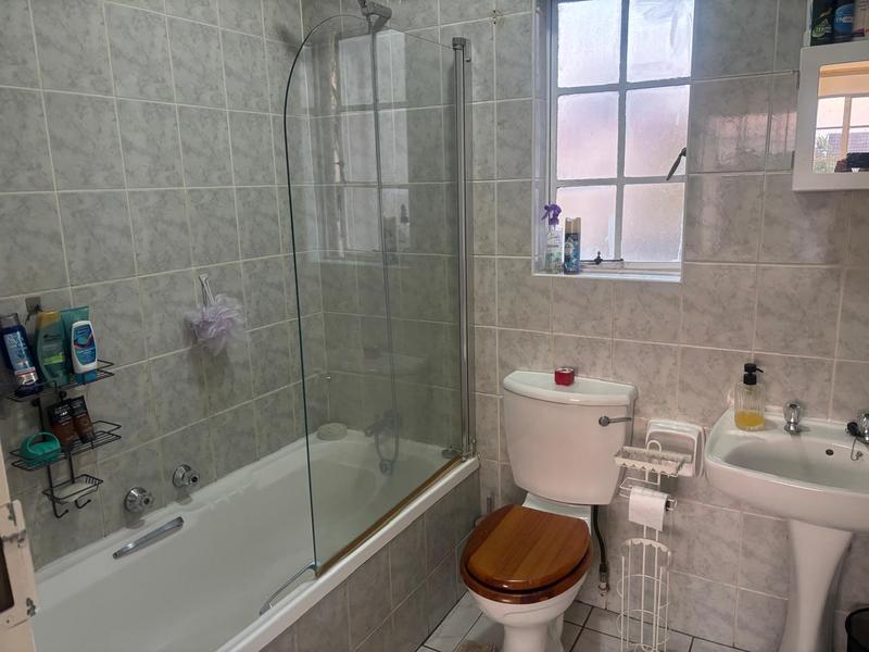 1 Bedroom Property for Sale in Eden Glen Gauteng