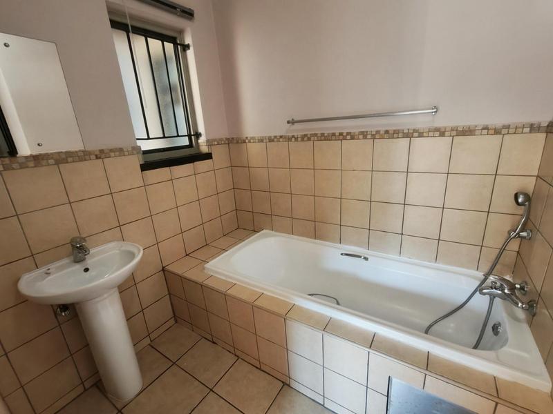 2 Bedroom Property for Sale in Carlswald Gauteng